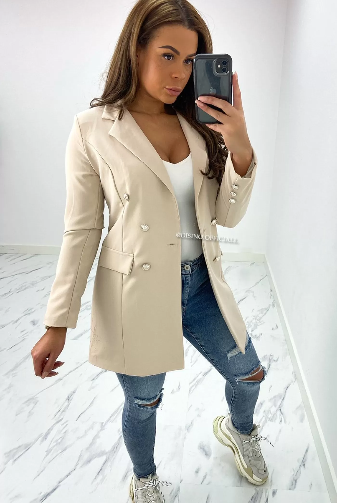 DISINO Beige - 'Kimmy' - Perfect Button Blazer | Vrouw Clothing