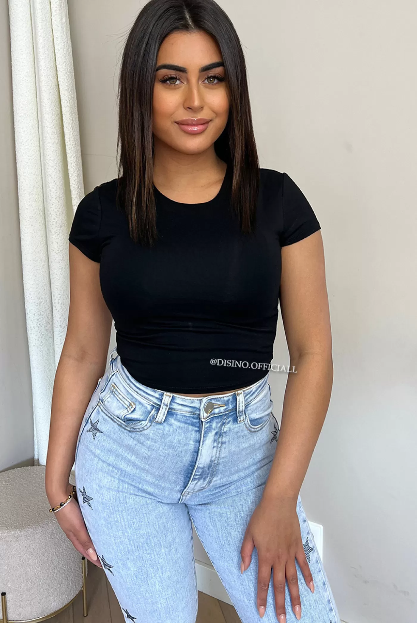 DISINO Black - 'Becky Short' - Short Sleeve Basic Crop Top | Vrouw Tops