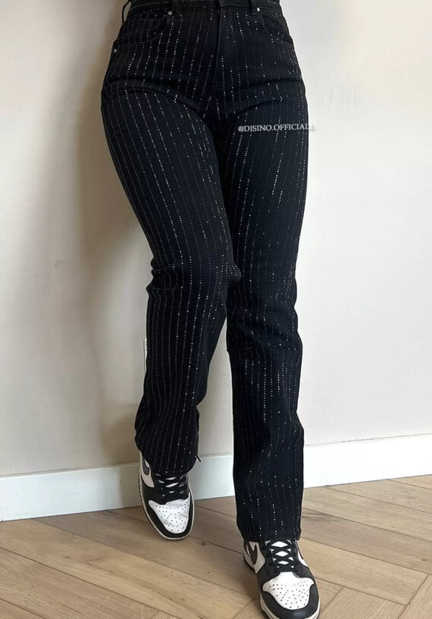 DISINO Black - 'Diamonds All Over Jeans' - Exclusive Stretch Straight Leg Jeans | Vrouw Jeans