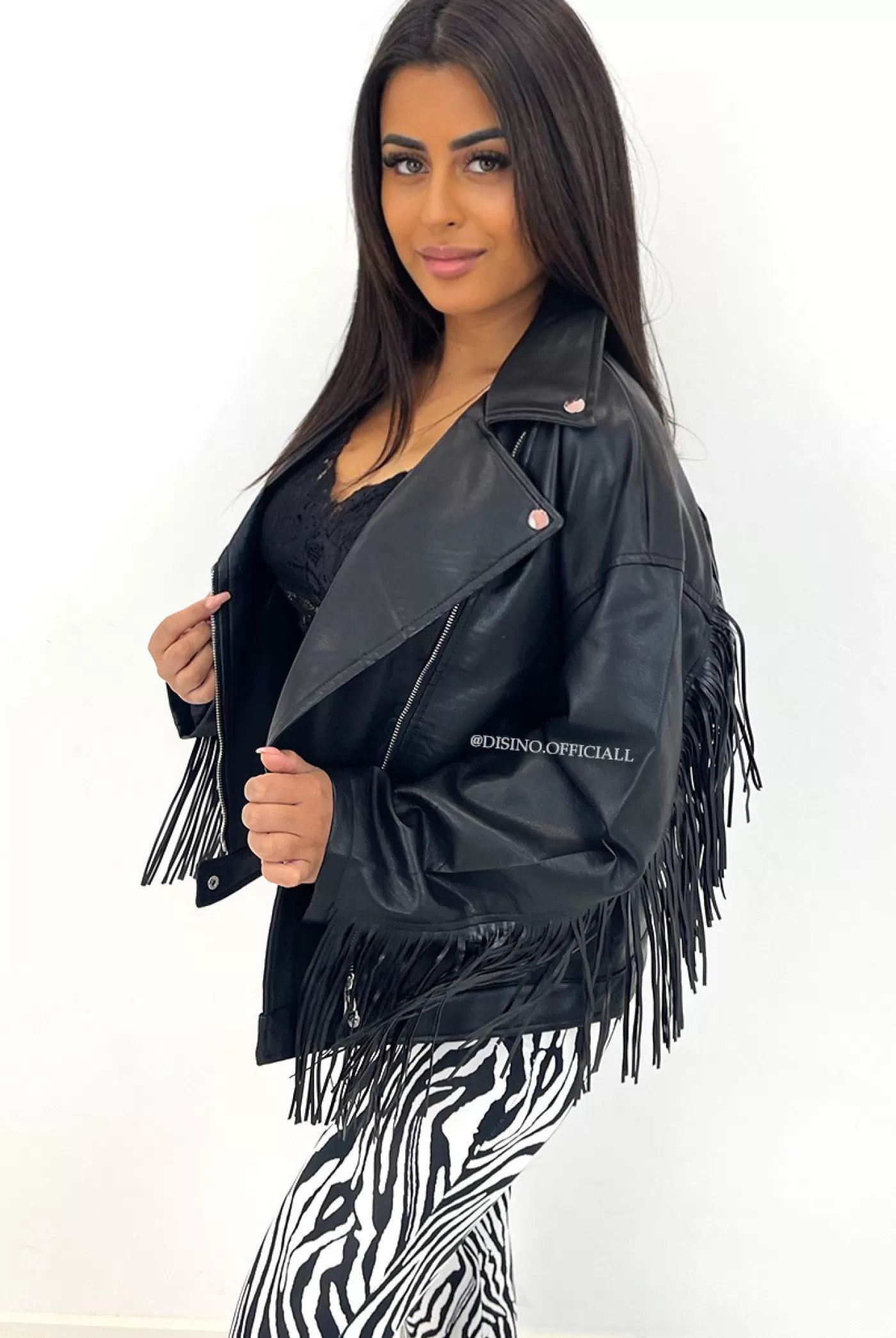 DISINO Black - 'Hilary Oversized' - Vegan Leather Oversized Fringe Biker Jack | Vrouw Clothing