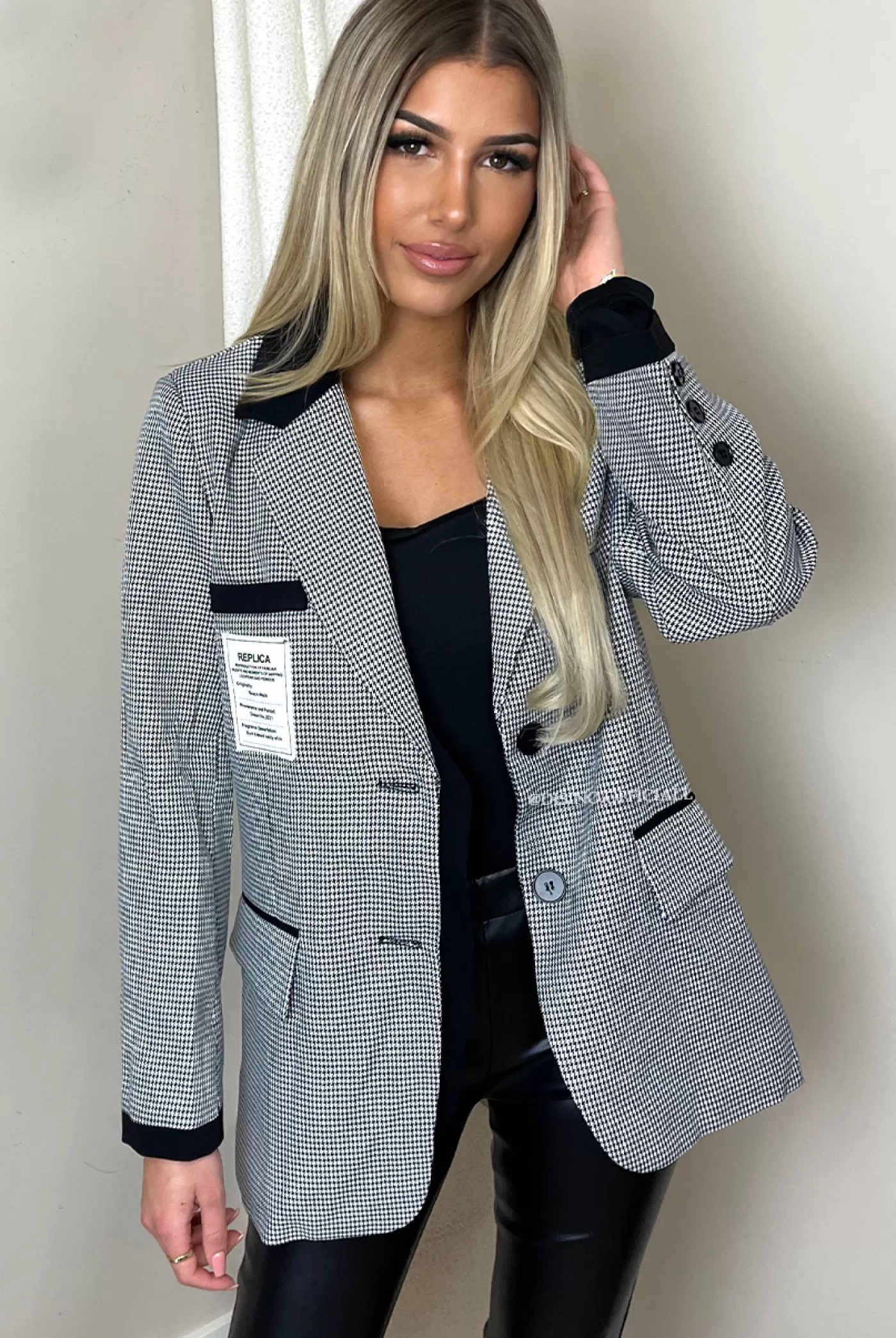 DISINO Black - 'Marley' - Exclusive Checked Designer Blazer | Vrouw Clothing