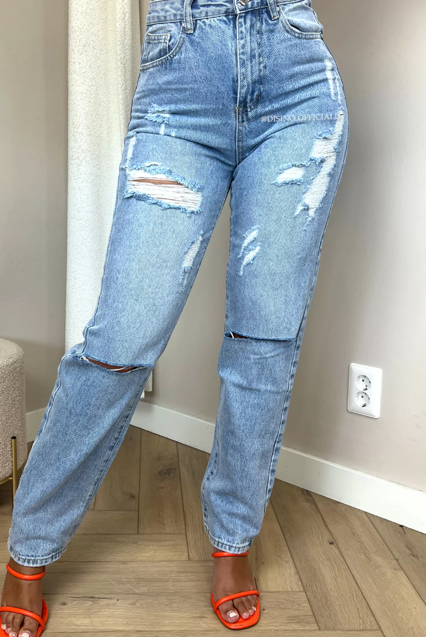 DISINO Blue - 'Janeiro' - High Waist Ripped Straight Leg Jeans - 357 | Vrouw Jeans