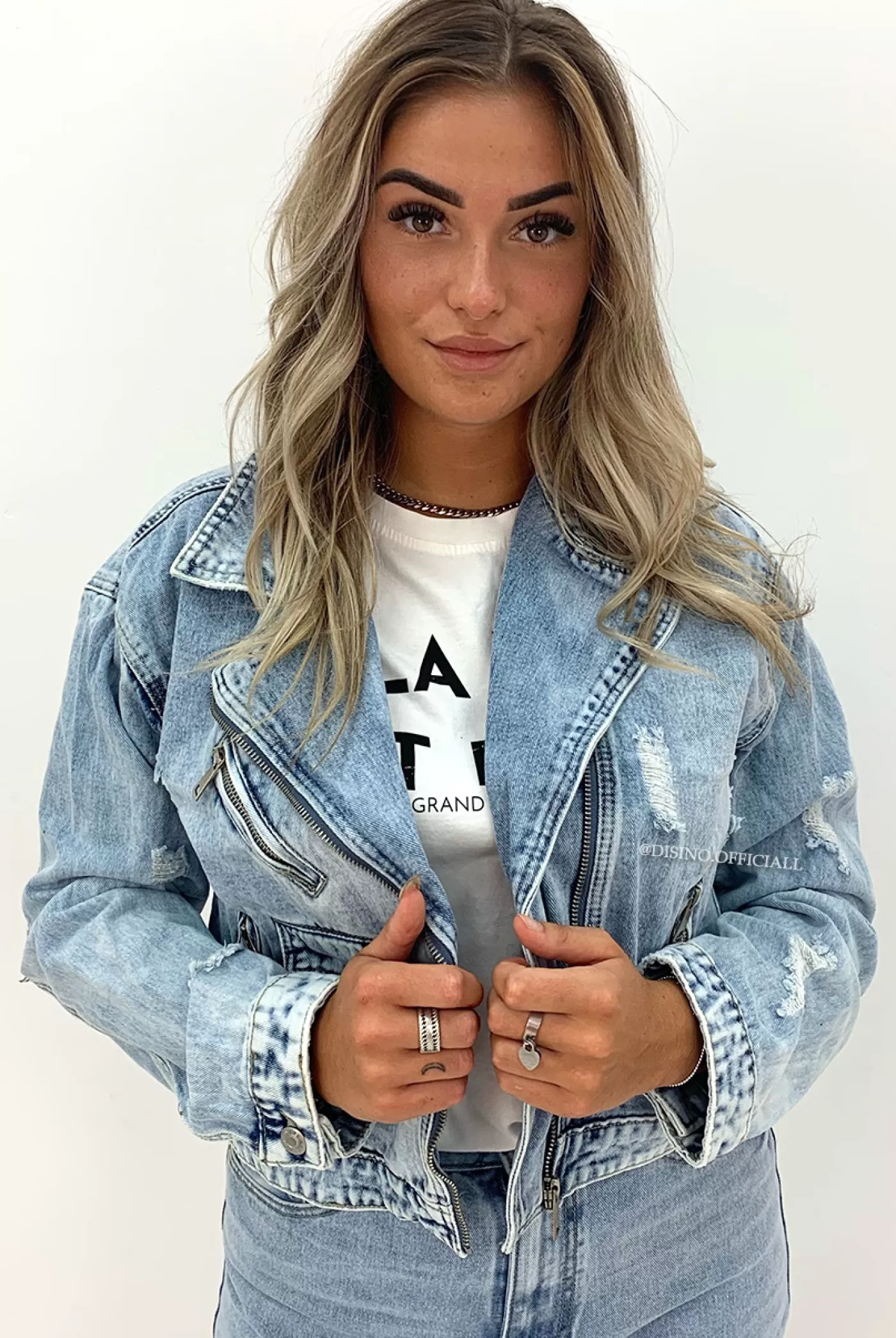 DISINO Blue - 'Loua' - Zipped Denim Jacket | Vrouw Clothing