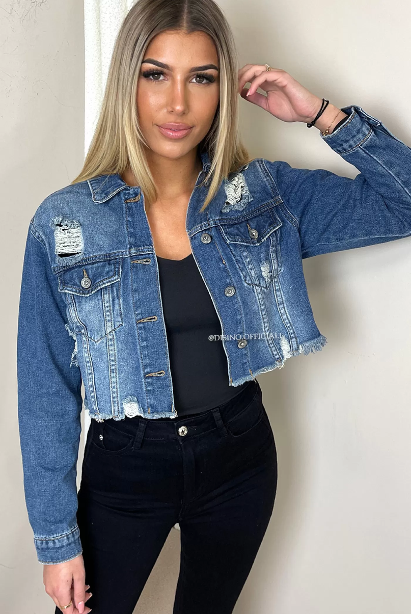 DISINO Blue - 'Taylor' - Cropped Denim Ripped Jacket | Vrouw Clothing