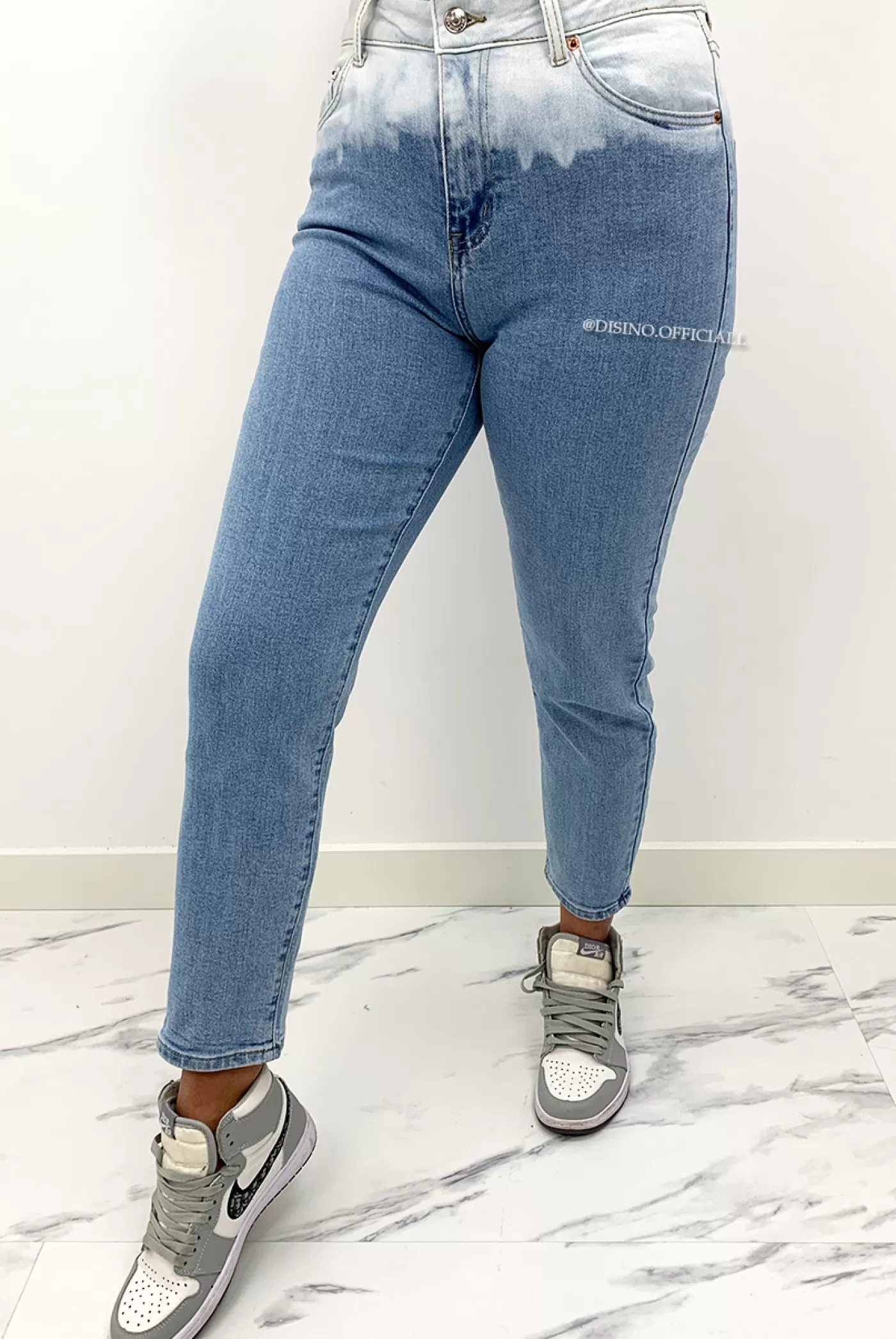 DISINO Everyday Jeans - Light Blue - Dip Dye High Waist Mum Jeans - 016 | Vrouw Jeans