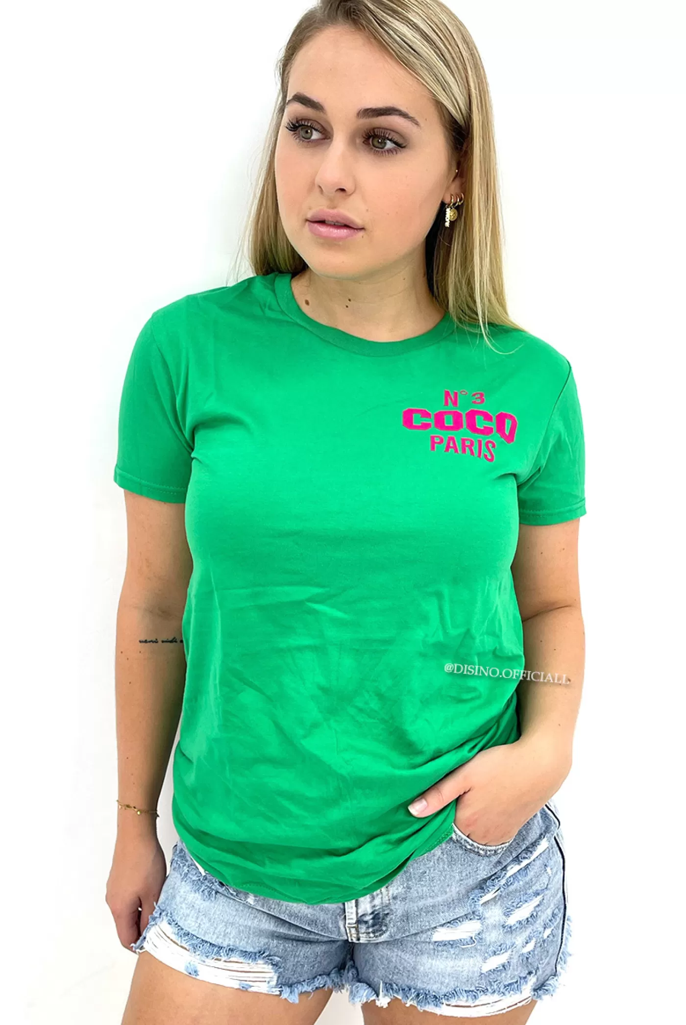 DISINO Green - 'Coco Paris' - Premium Quality Slogan Tee | Vrouw It-Shirts