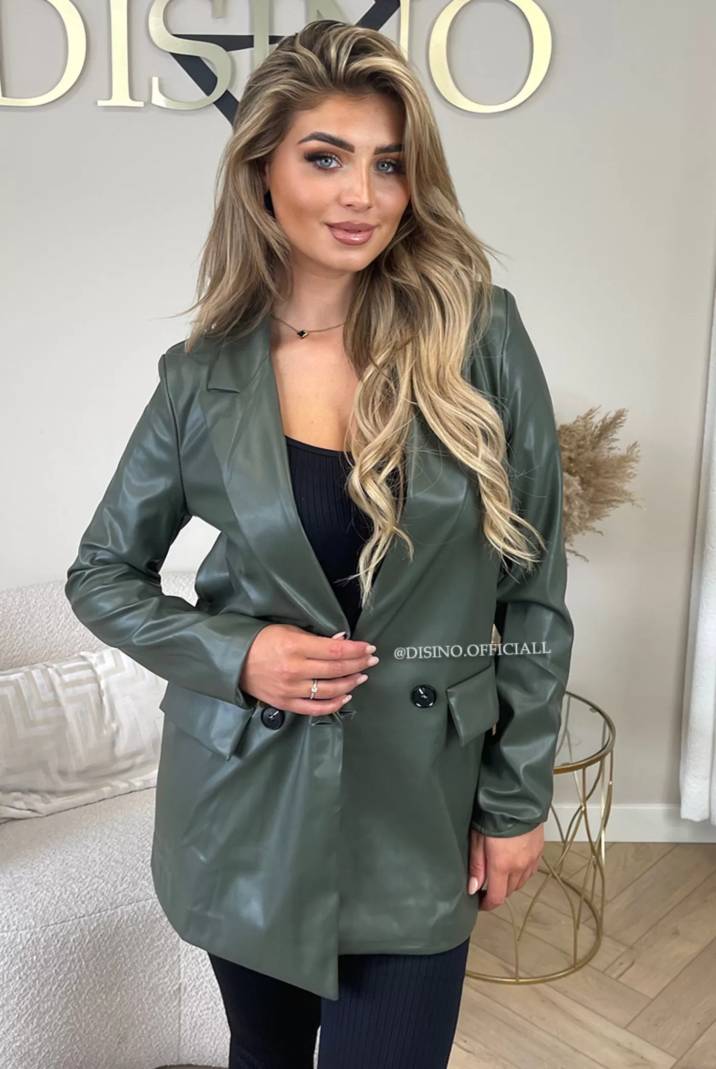 DISINO Green - 'Molly Leather Blazer' - Vegan Leather Extra Oversized Boyfriend Blazer | Vrouw Clothing