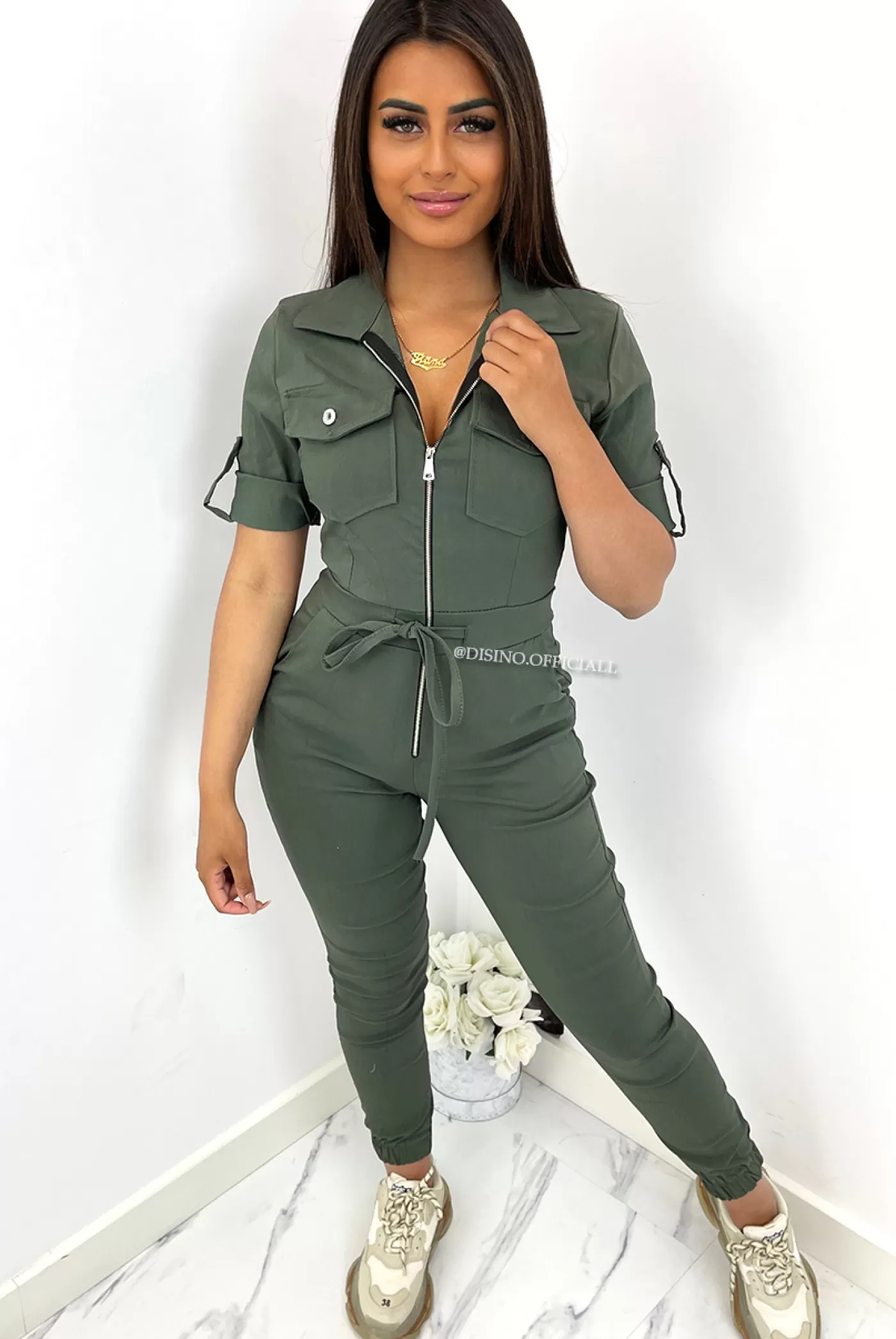DISINO Khaki Green - 'Caitlyn Shortsleeve' - Super Stretch Cargo Jumpsuit Shortsleeve | Vrouw Jumpsuits & Playsuits