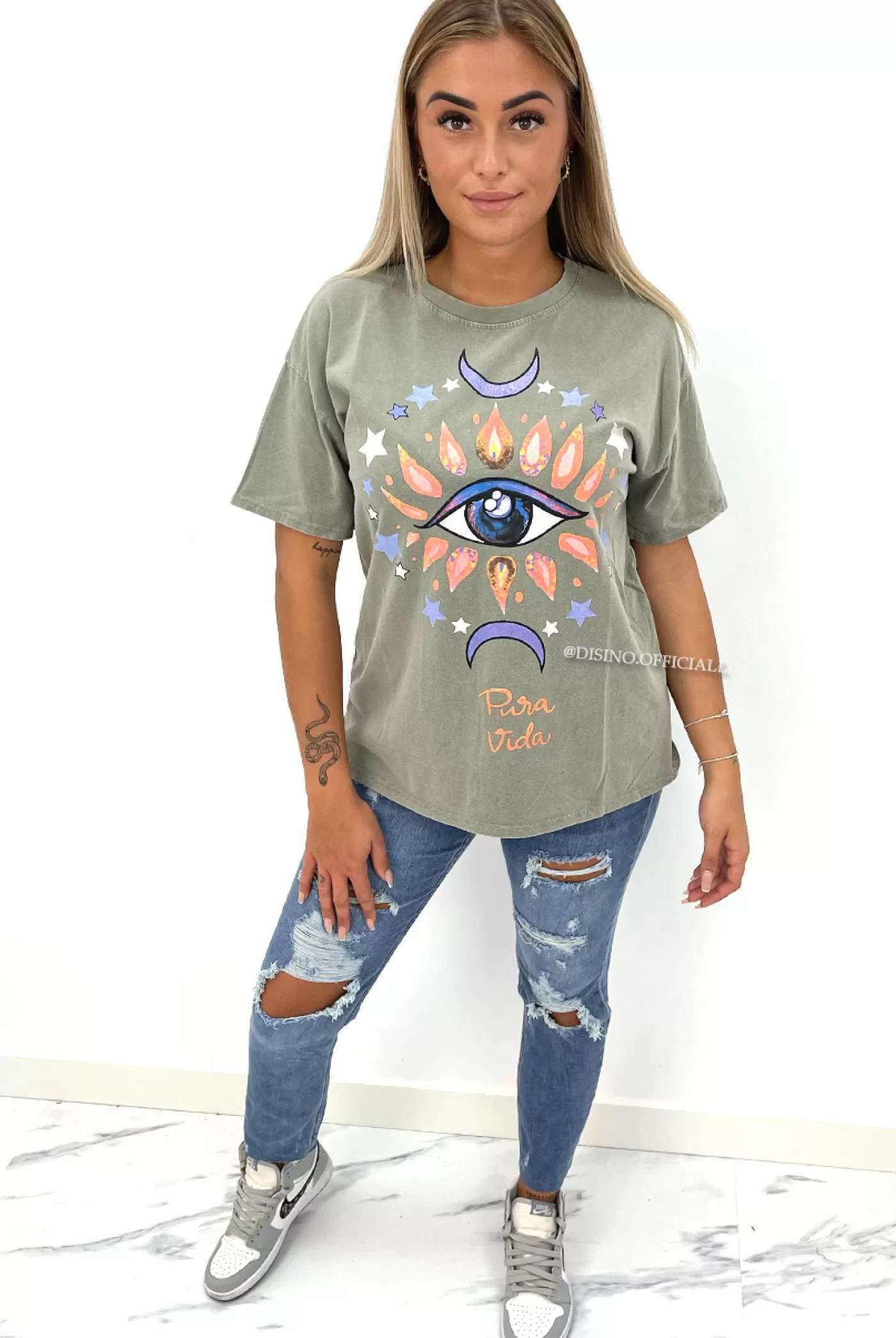 DISINO Khaki Green - 'Colorfull Eye' - Premium Quality Oversized Tee | Vrouw It-Shirts