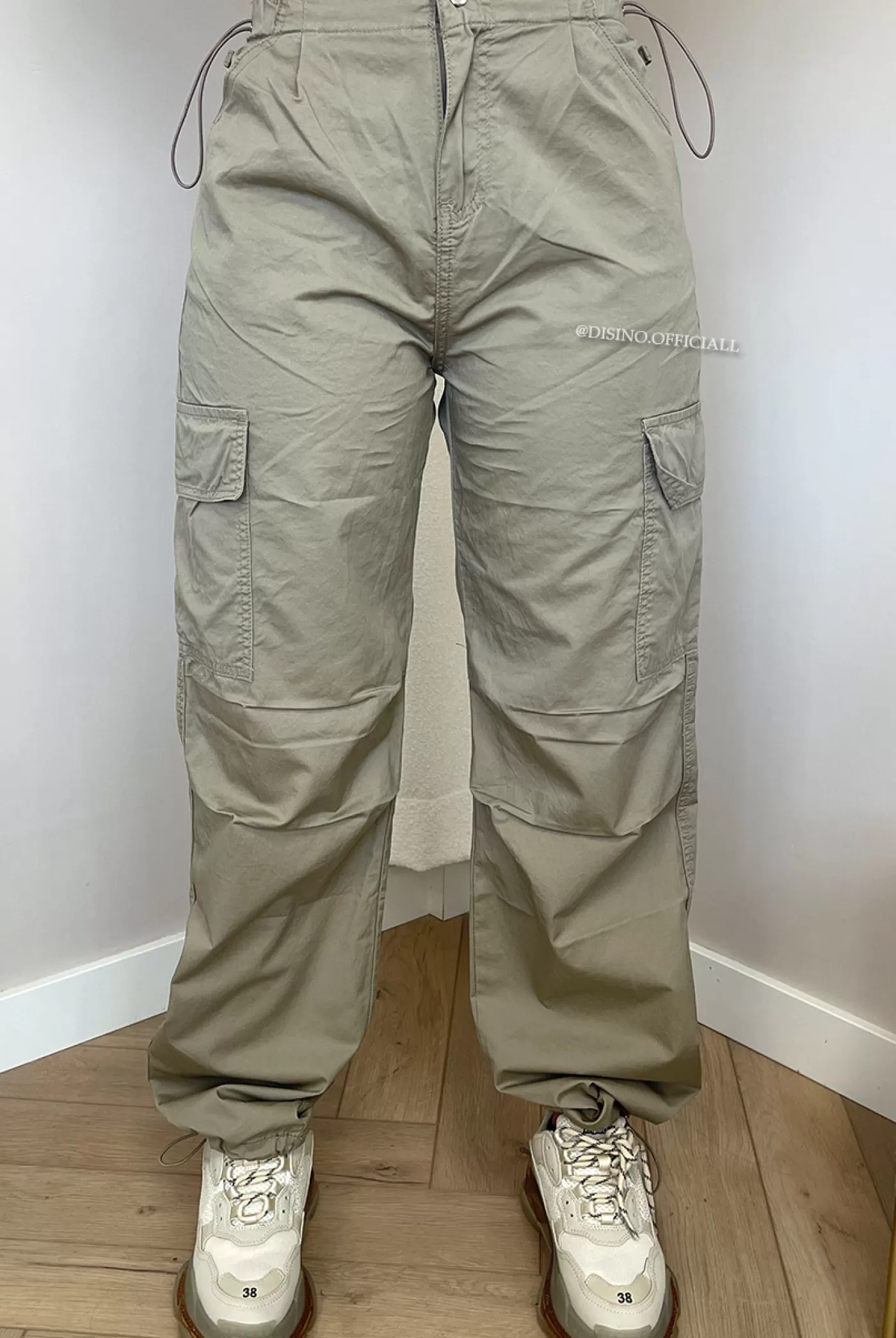 DISINO Khaki Green - 'Jessie Parachute Cargo' - Premium Quality Cargo Pants | Vrouw Trousers & Pants