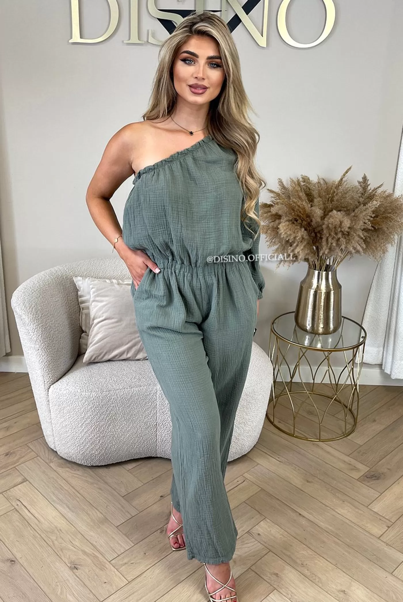 DISINO Khaki Green - 'Tess Long Jumpsuit' - One Shoulder Mousseline Waffle Cotton Jumpsuit | Vrouw Jumpsuits & Playsuits