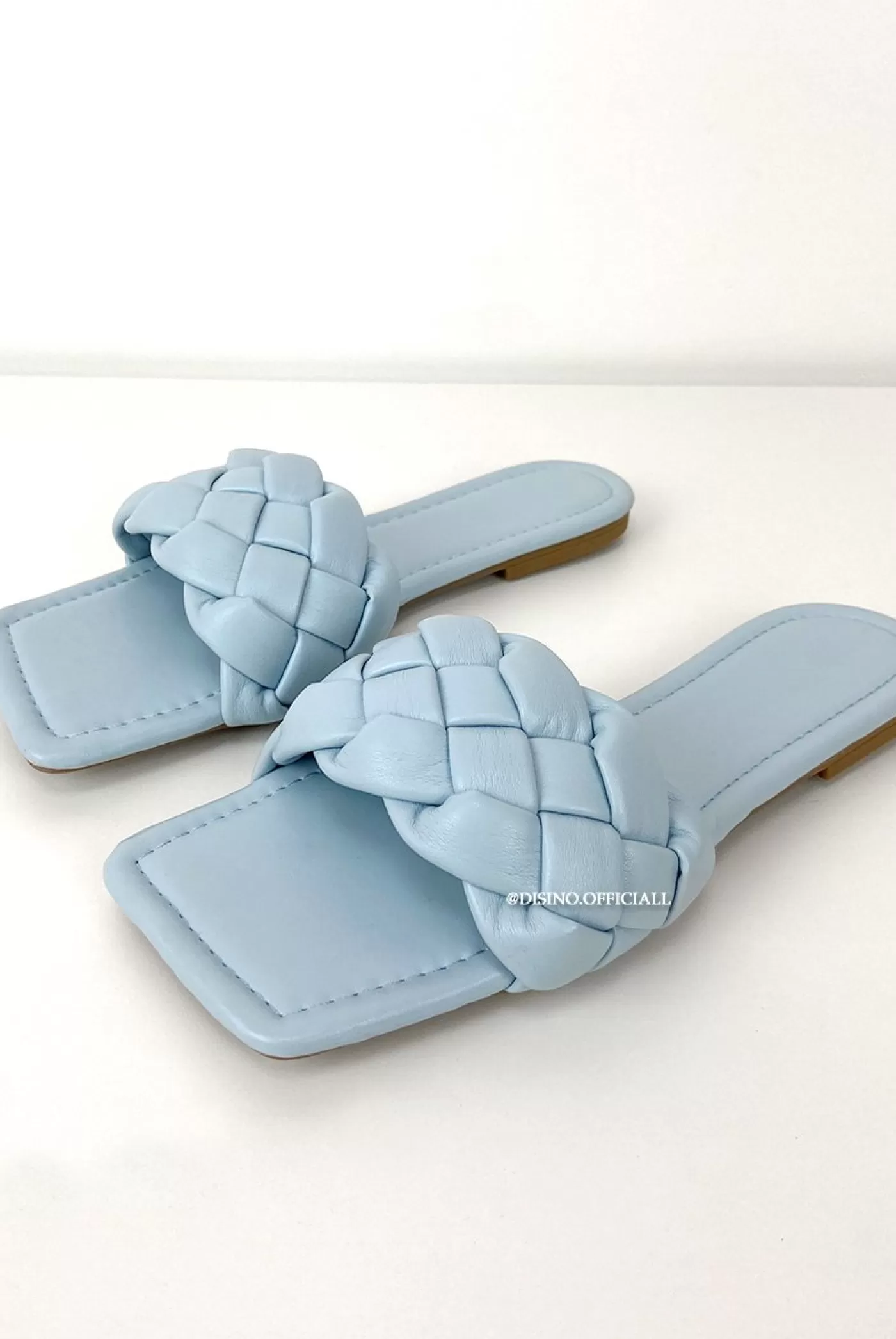 DISINO Light Blue - 'Mila Sliders' - Braided Slippers | Vrouw Sliders