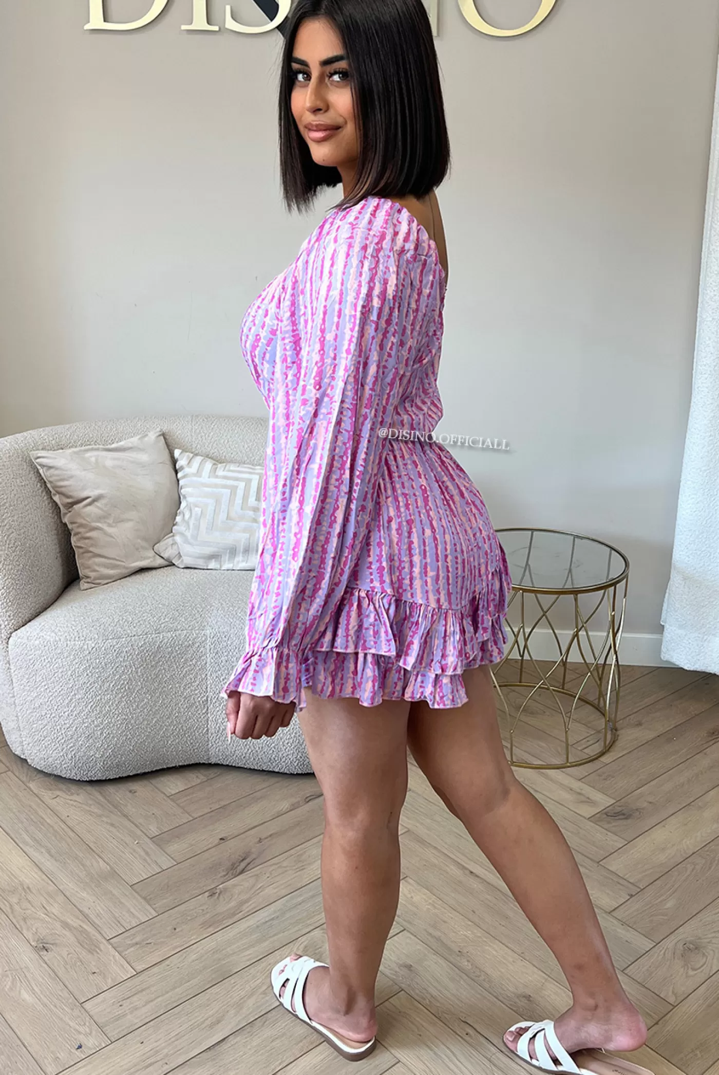 DISINO Lila - 'Nona Playshort' - Inspired Print One Arm Ruffle Playshort | Vrouw Jumpsuits & Playsuits