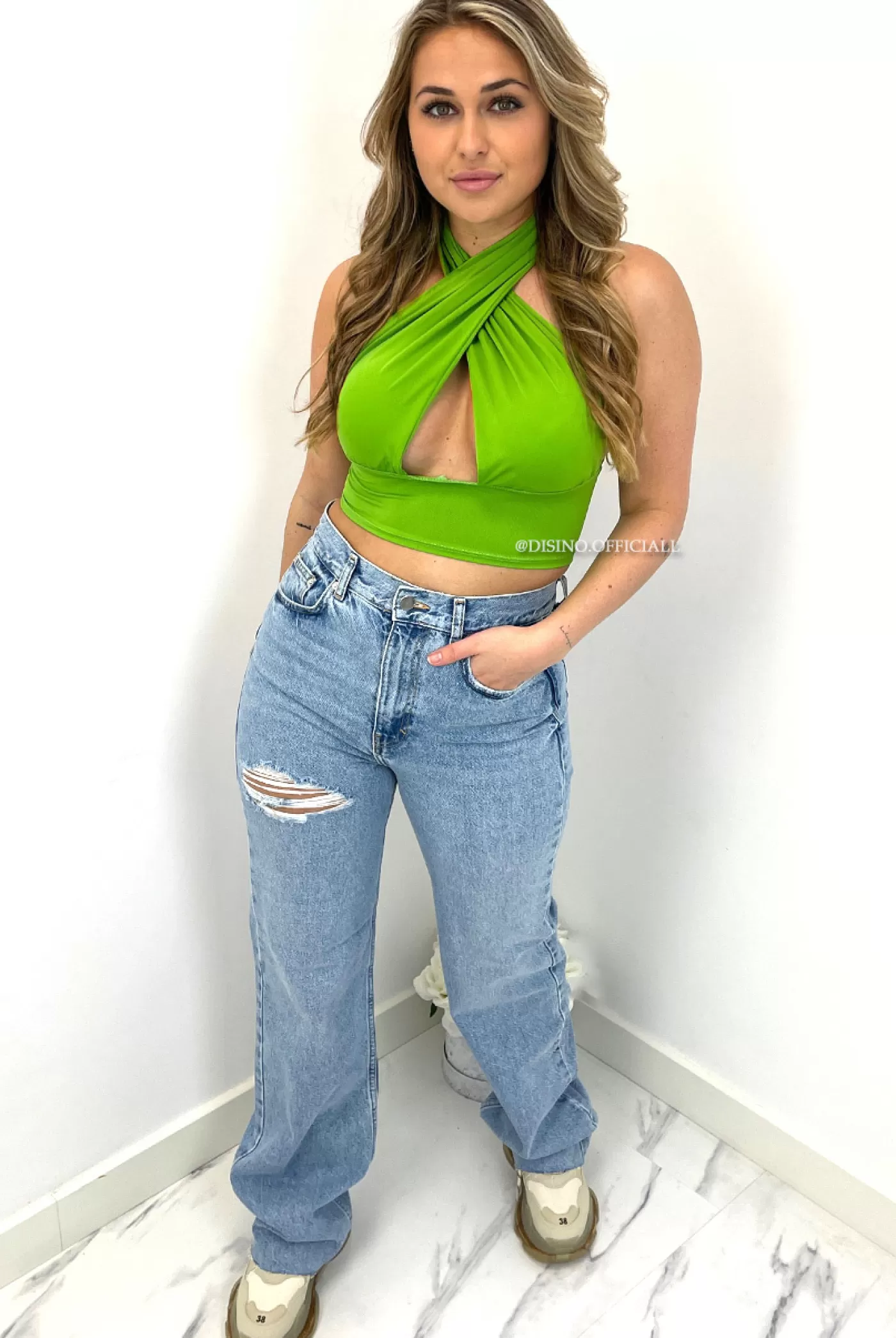 DISINO Lime Green - 'Lola Top' - Crossed Crop Top | Vrouw Tops