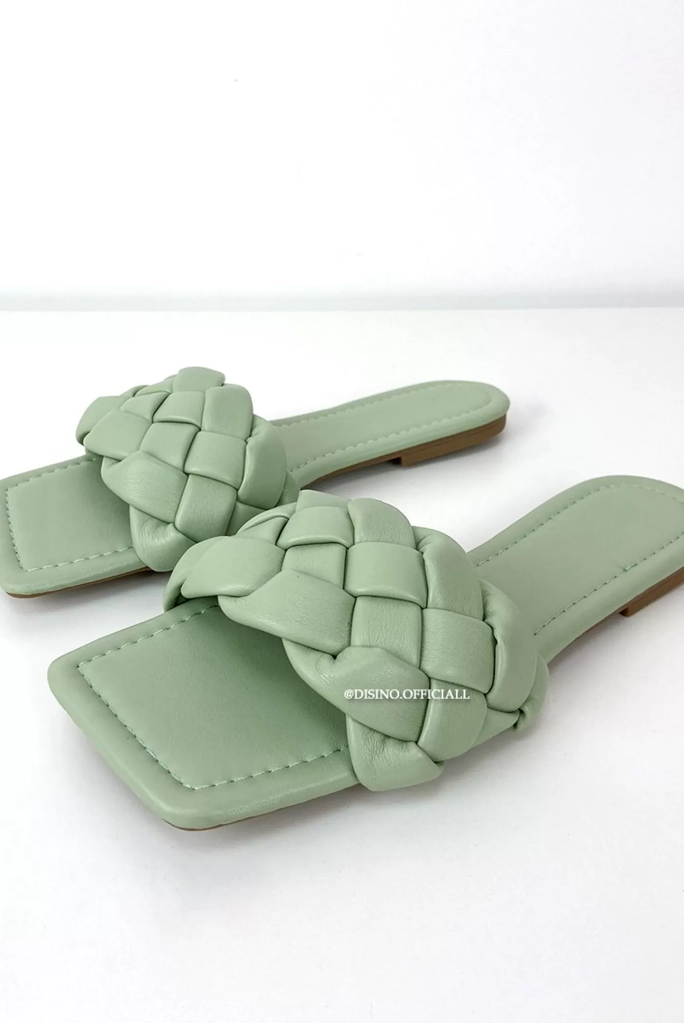 DISINO Mint Green - 'Mila Sliders' - Braided Slippers | Vrouw Sliders