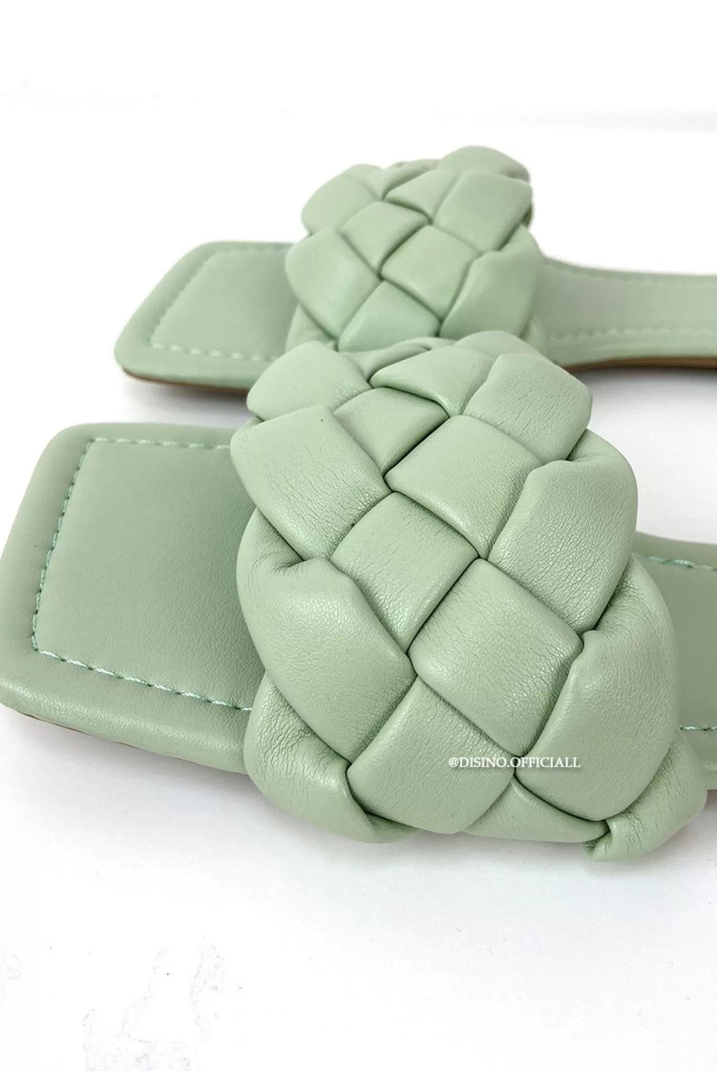 DISINO Mint Green - 'Mila Sliders' - Braided Slippers | Vrouw Sliders