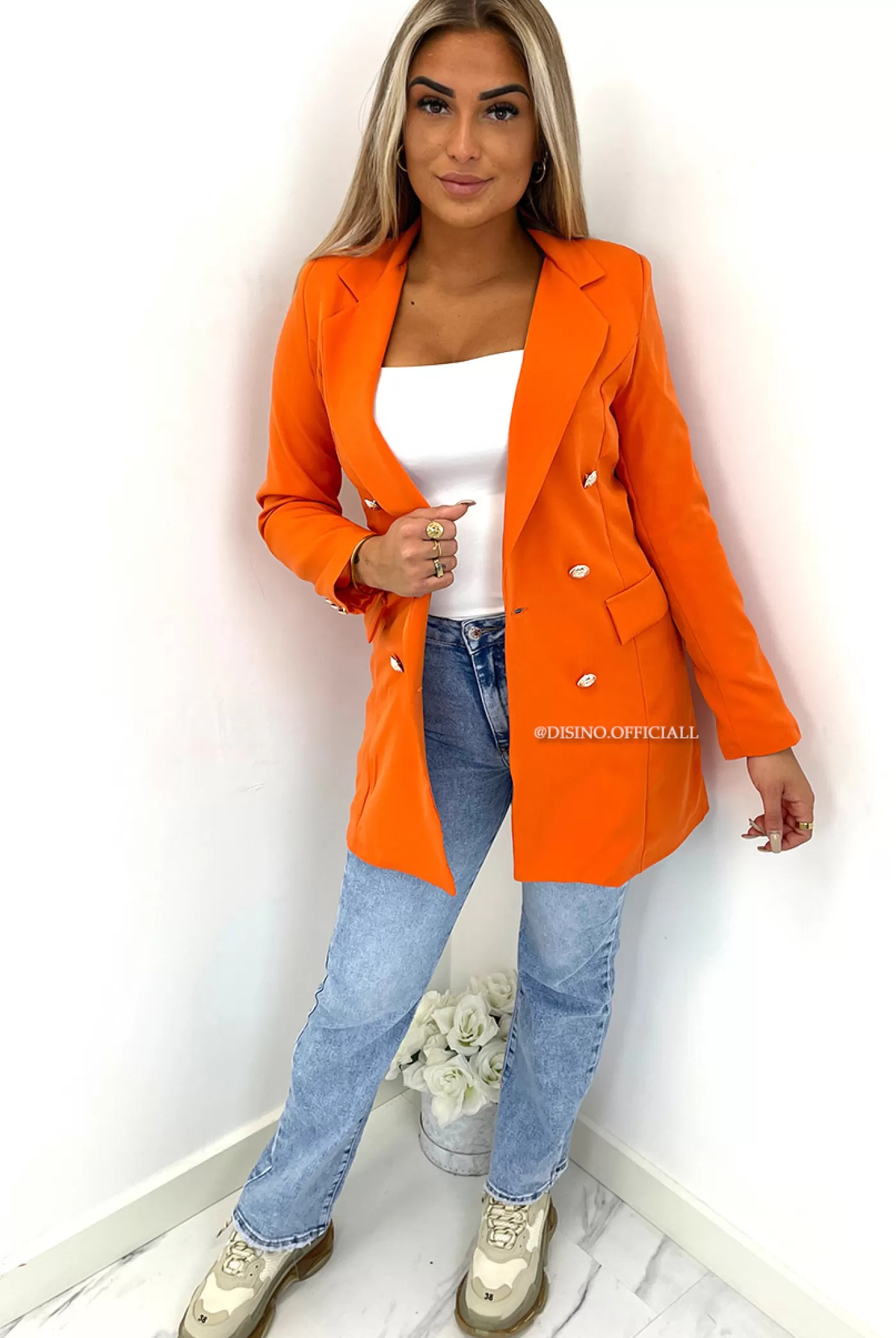 DISINO Orange - 'Kimmy Blazer' - Perfect Button Blazer | Vrouw Clothing