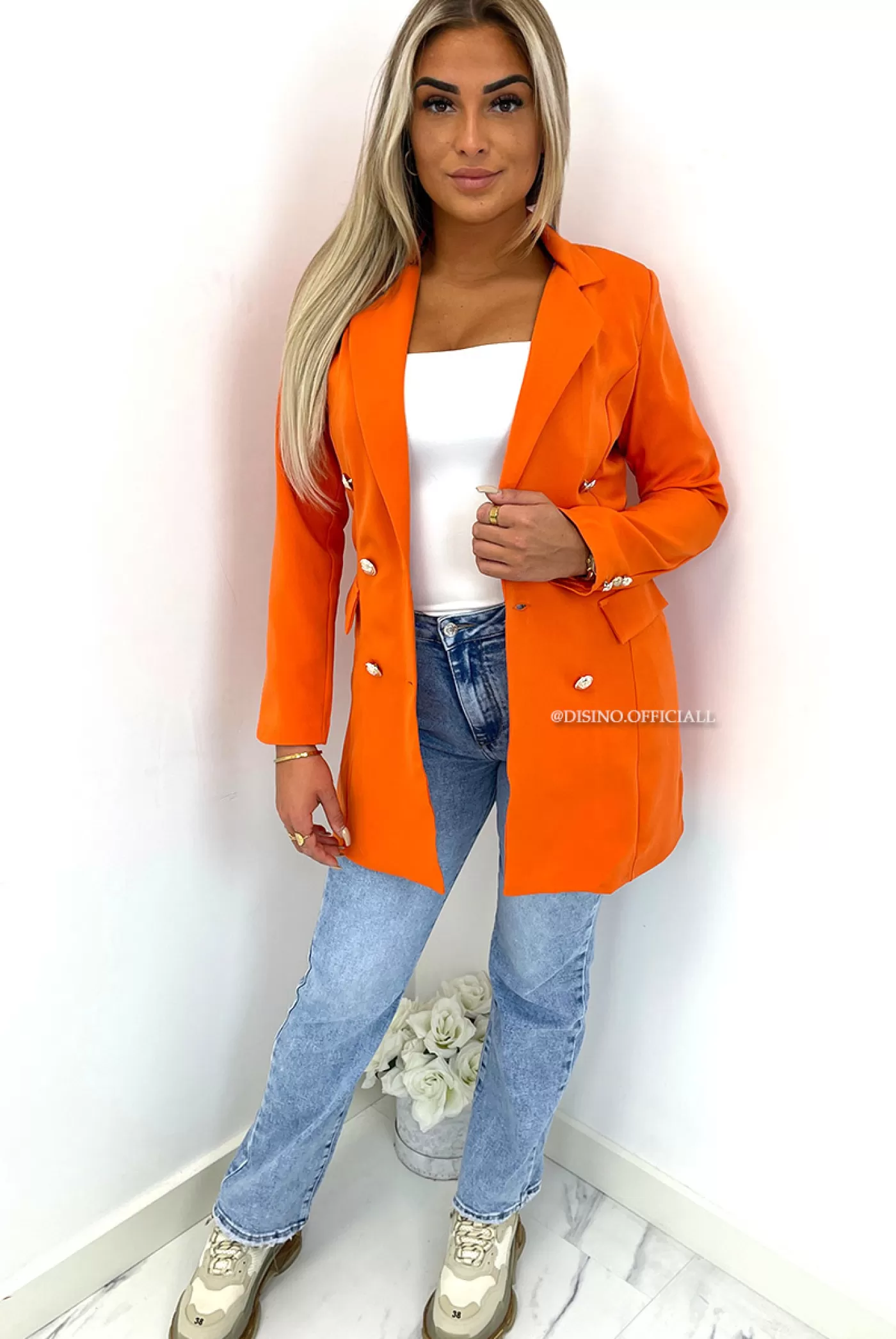 DISINO Orange - 'Kimmy Blazer' - Perfect Button Blazer | Vrouw Clothing