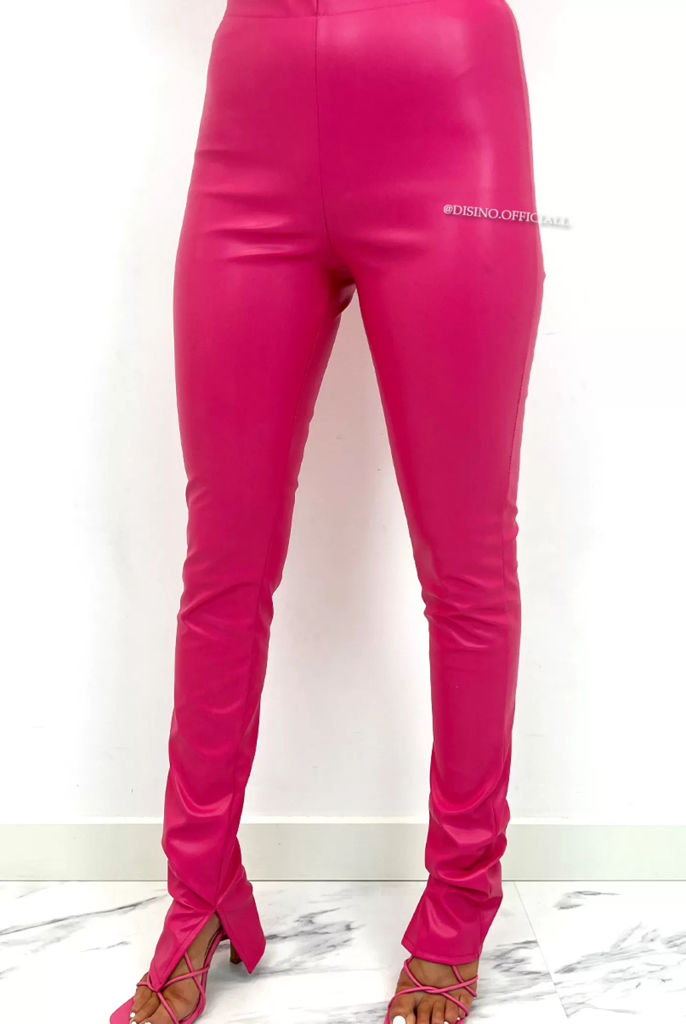 DISINO Pink - 'Leather Noelle' - High Waist Vegan Leather Side Split Pants | Vrouw Trousers & Pants