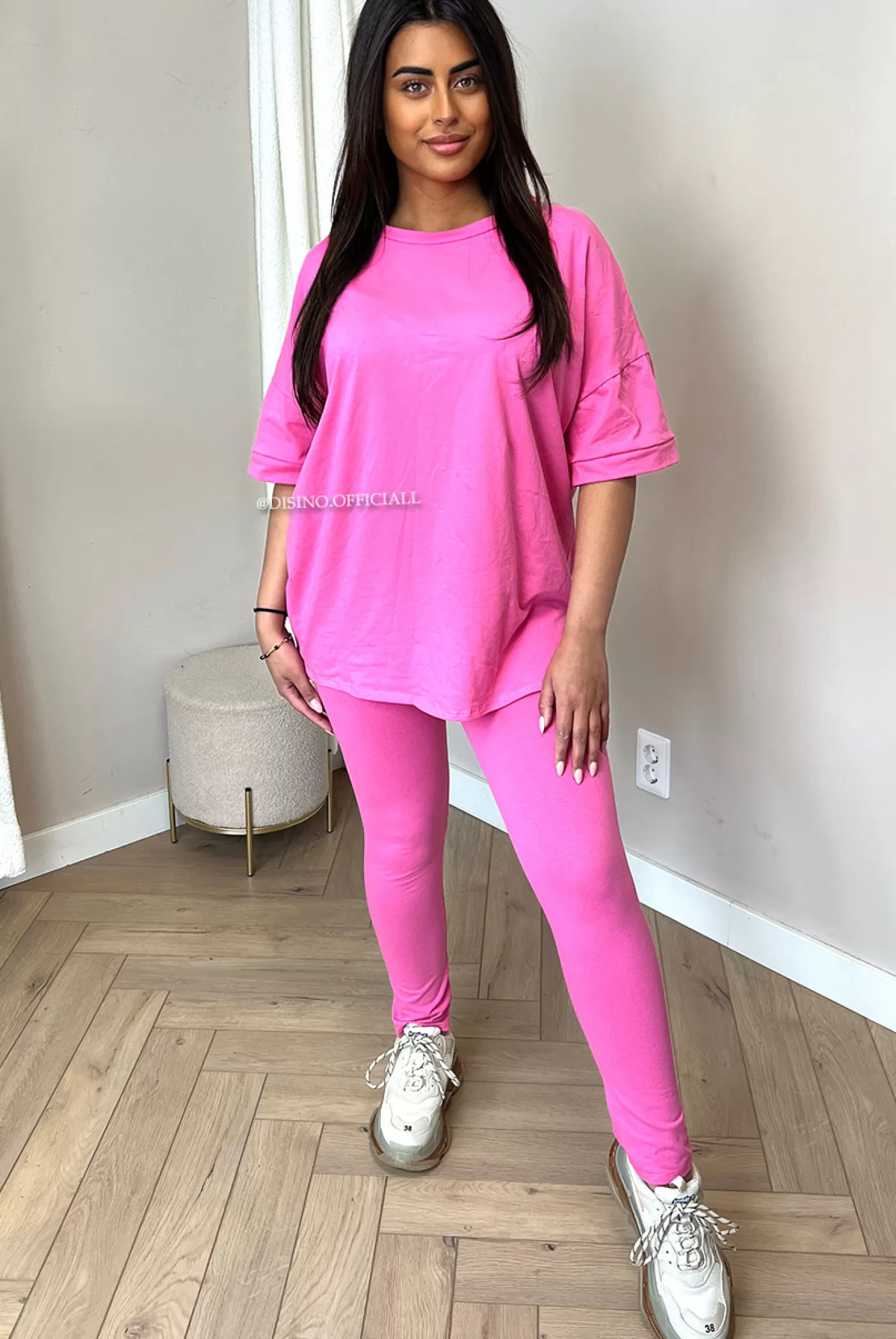 DISINO Pink - 'Levy Set' - Comfy Legging + Oversized Tee Set | Vrouw Two Piece Set & Loungewear