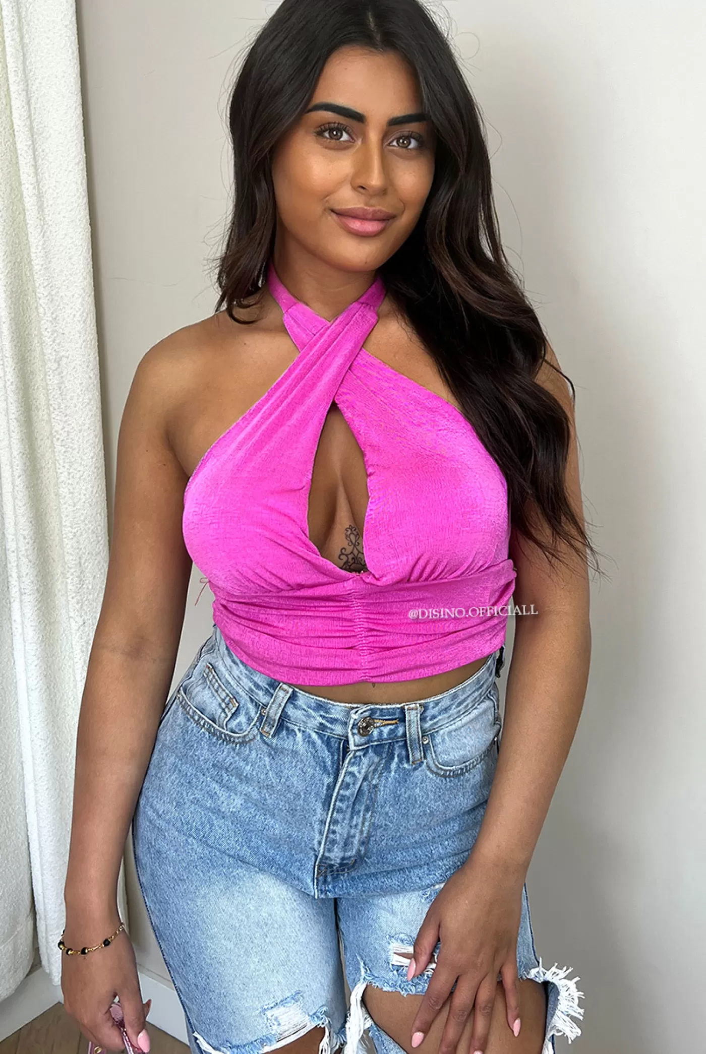 DISINO Pink - 'Lola V2 Top' - Silky Crossed Crop Top | Vrouw Tops