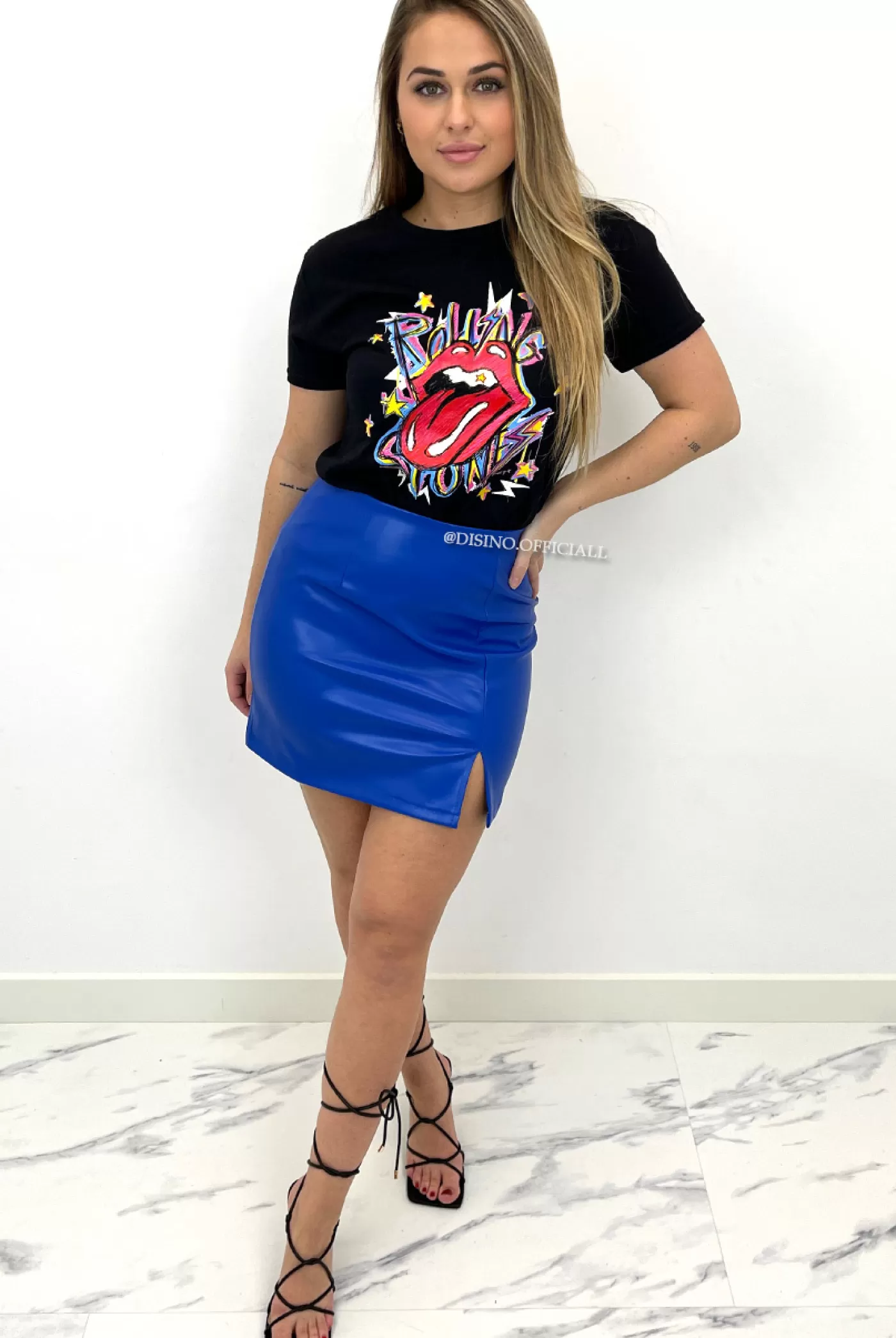 DISINO Pinned By K - Black - 'Rolling Stones' - Inspired Graphic Tee | Vrouw It-Shirts