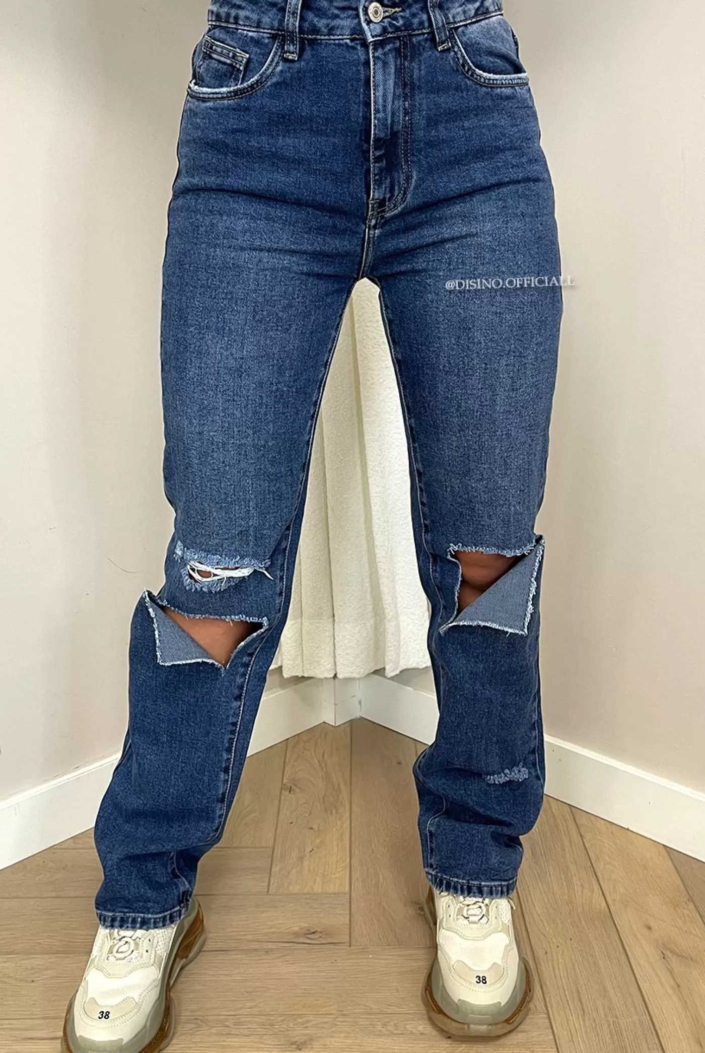 DISINO Queen Heart Jeans - Blue - Ripped Knee Straight Leg Jeans - 886 | Vrouw Jeans