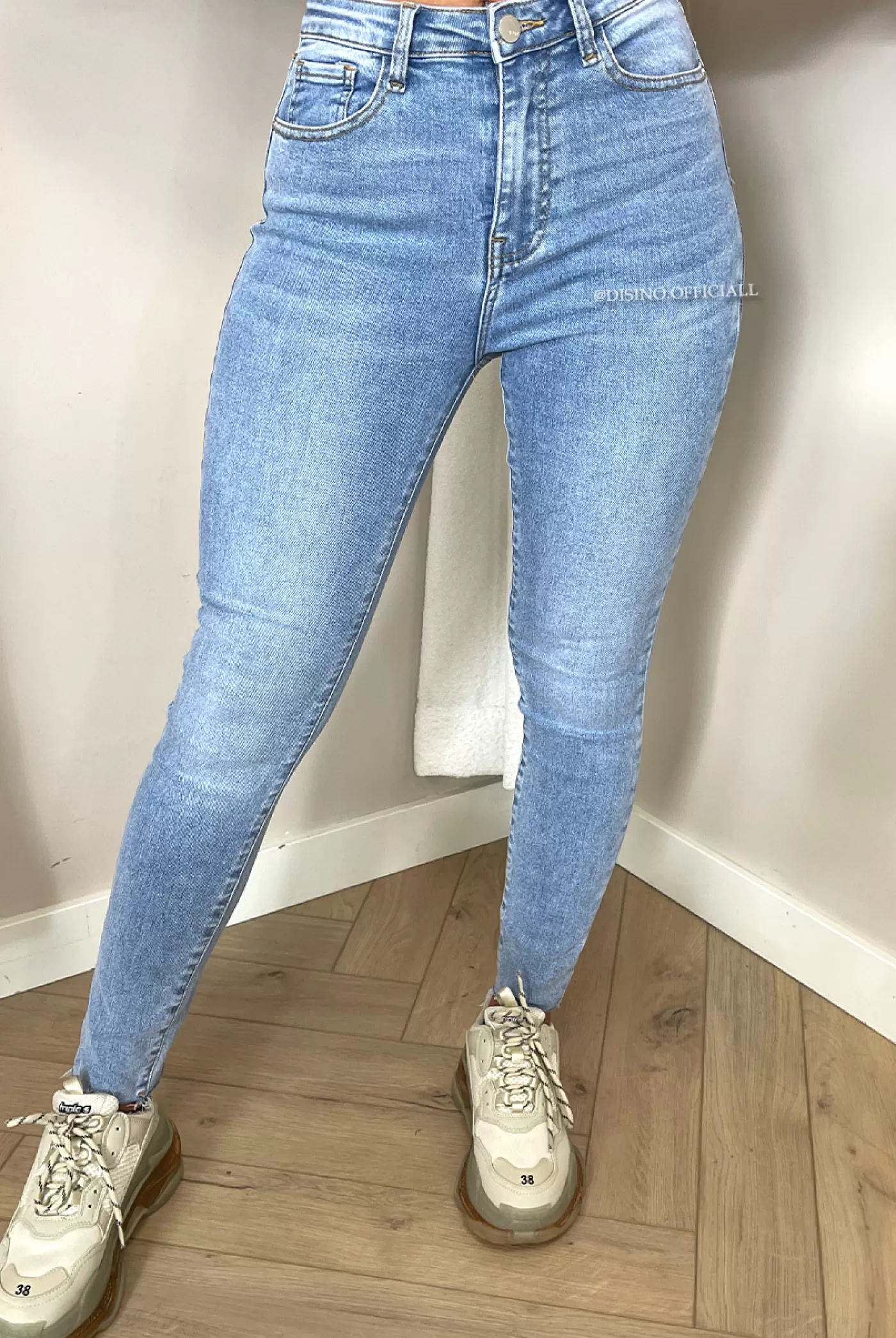 DISINO Redial - Light Blue - Perfect High Waist Skinny Jeans - 8120 | Vrouw Jeans