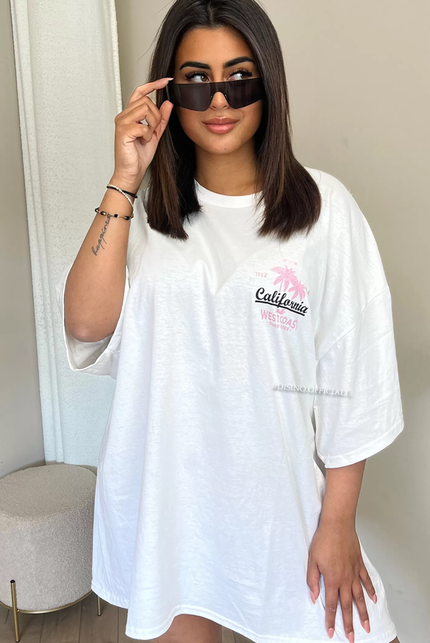 DISINO White - 'California Dreamin Tee Dress'- Premium Quality Tshirt Dress | Vrouw It-Shirts