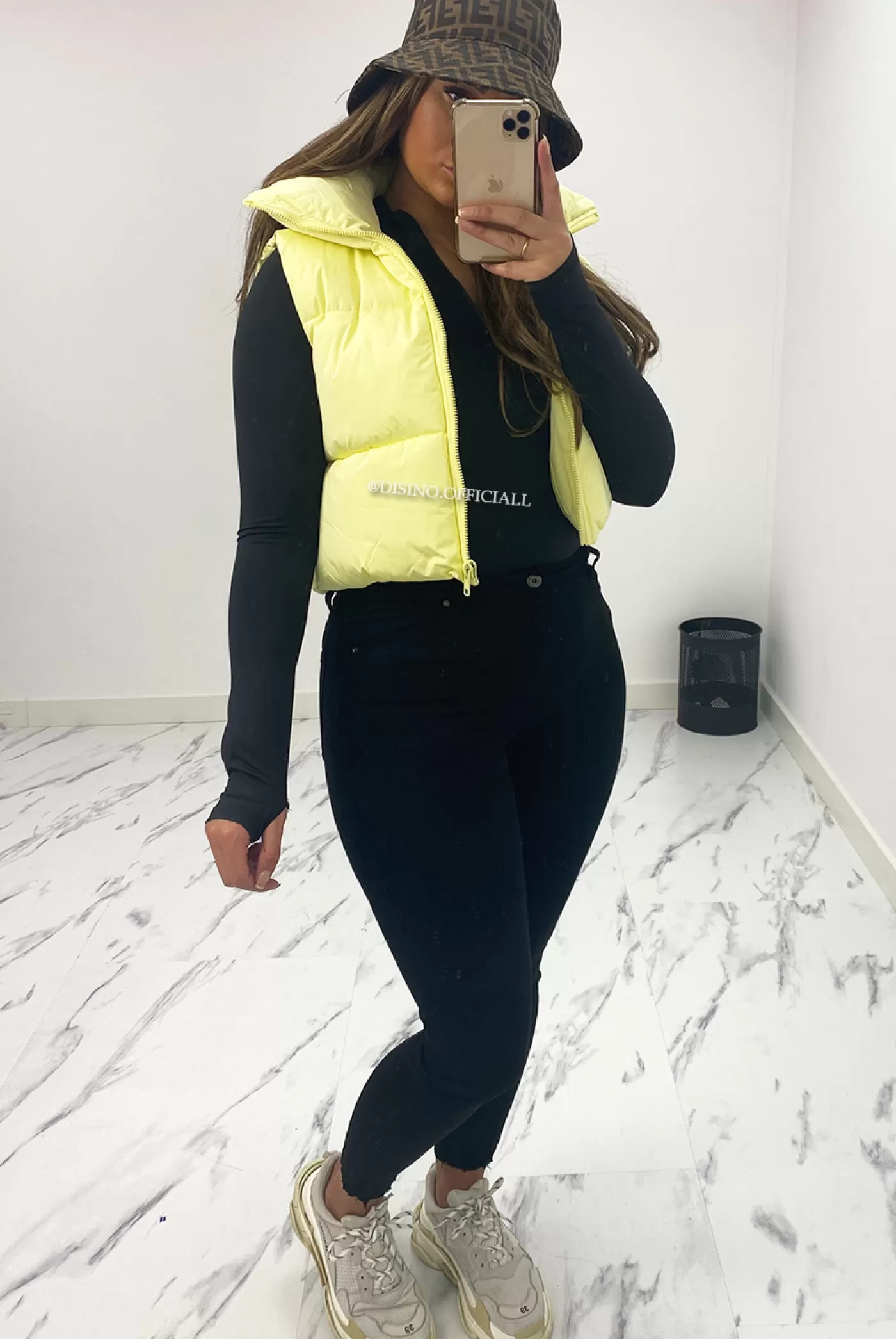 DISINO Yellow - 'Lynn' - Cropped Puffer Bodywarmer | Vrouw Clothing